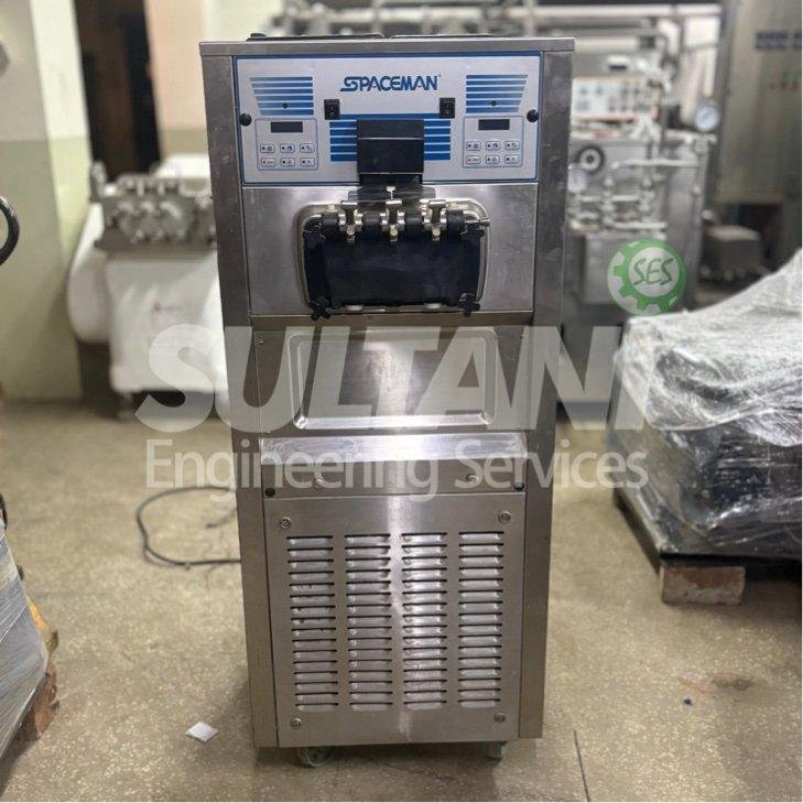 Spaceman 6378 – Gravity Feed Soft Serve Machine | Twin Twist - Image 2